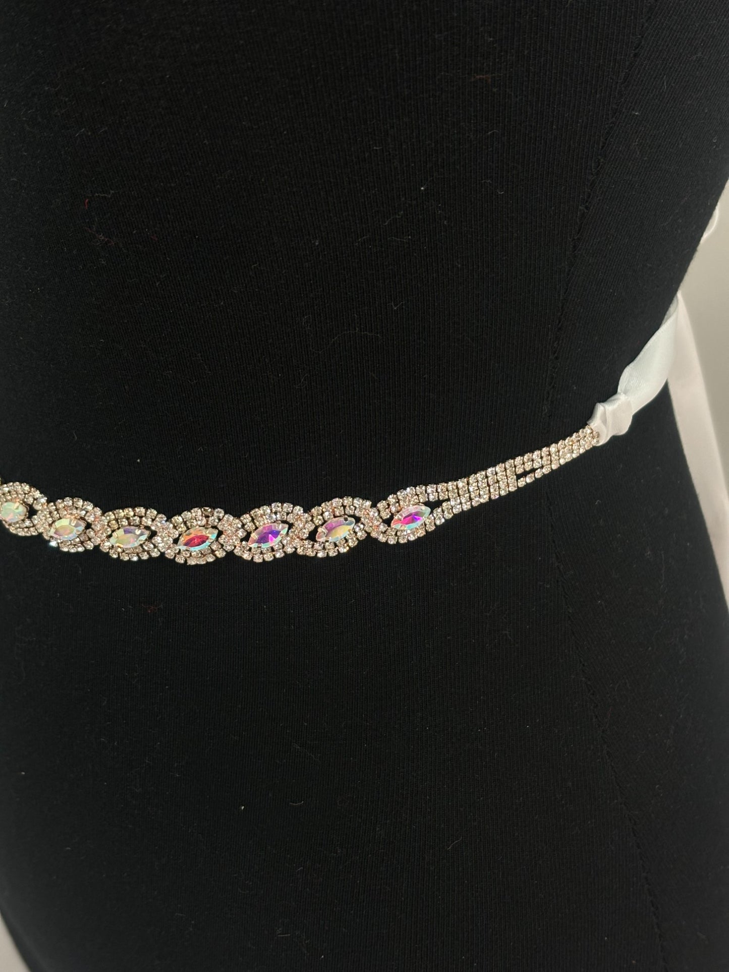 Rhinestone Oval Wedding Belt BT704 (1PC)