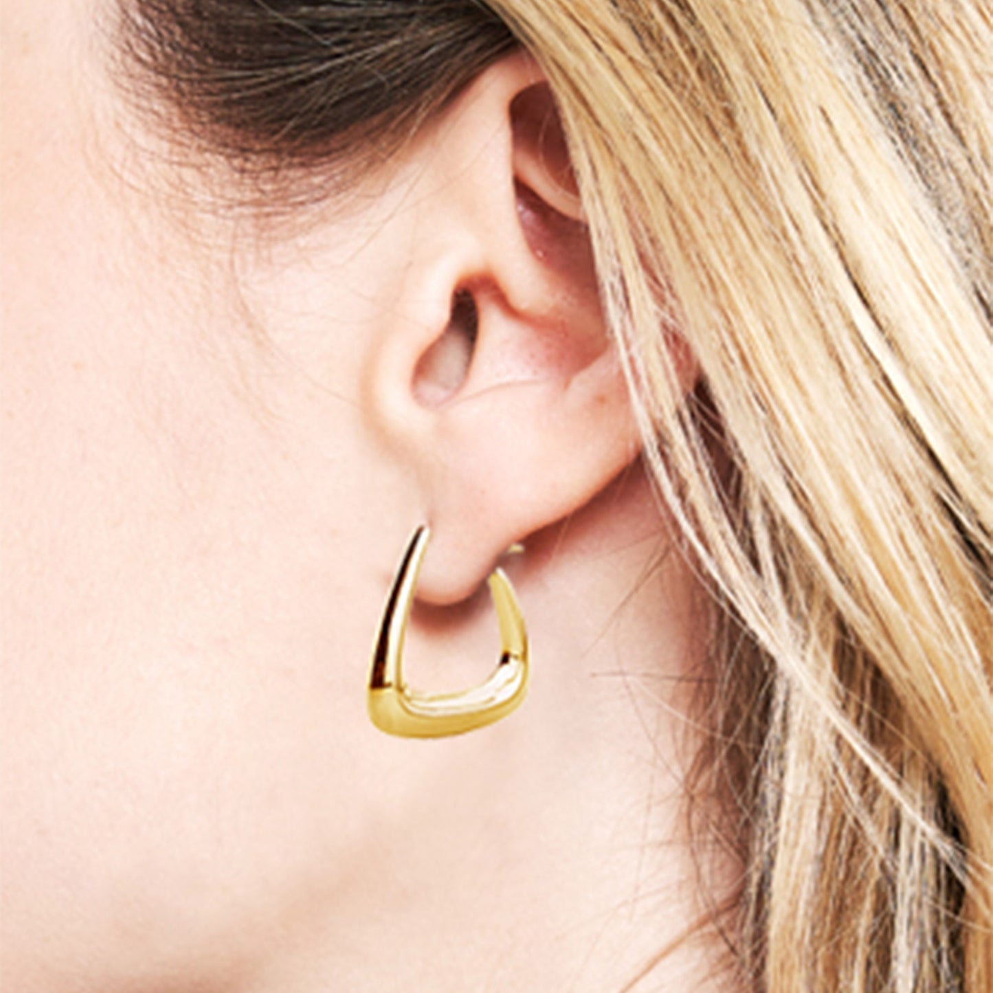 14k Gold Dipped Post Triangle Earring SJE310341 (6PC)