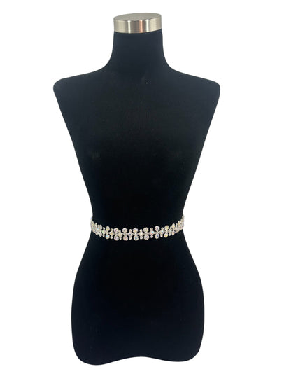 Rhinestone Flower Wedding Belt BT6018 (1PC)