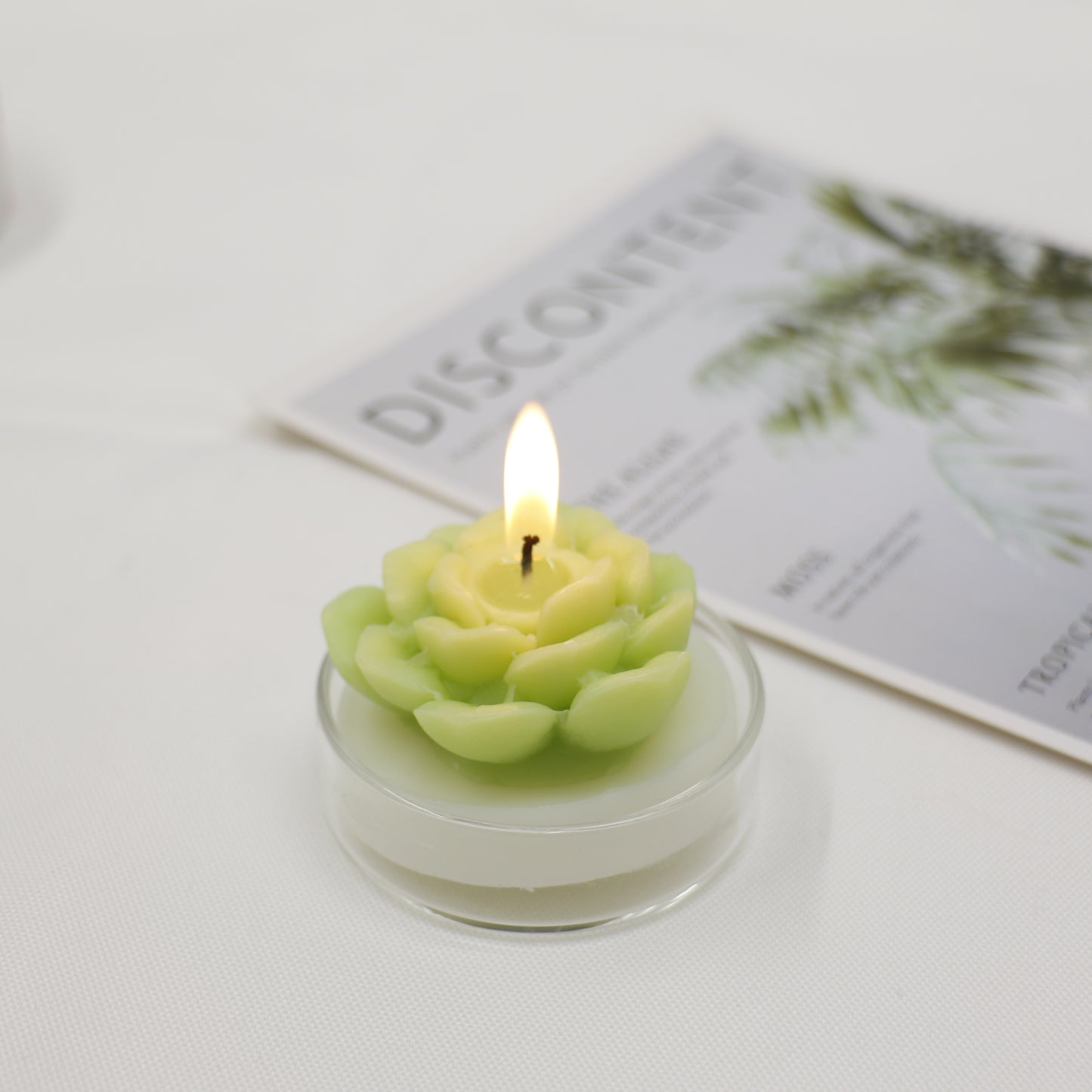 Flower Shape Scented Candle SS41106-23. (12PC)