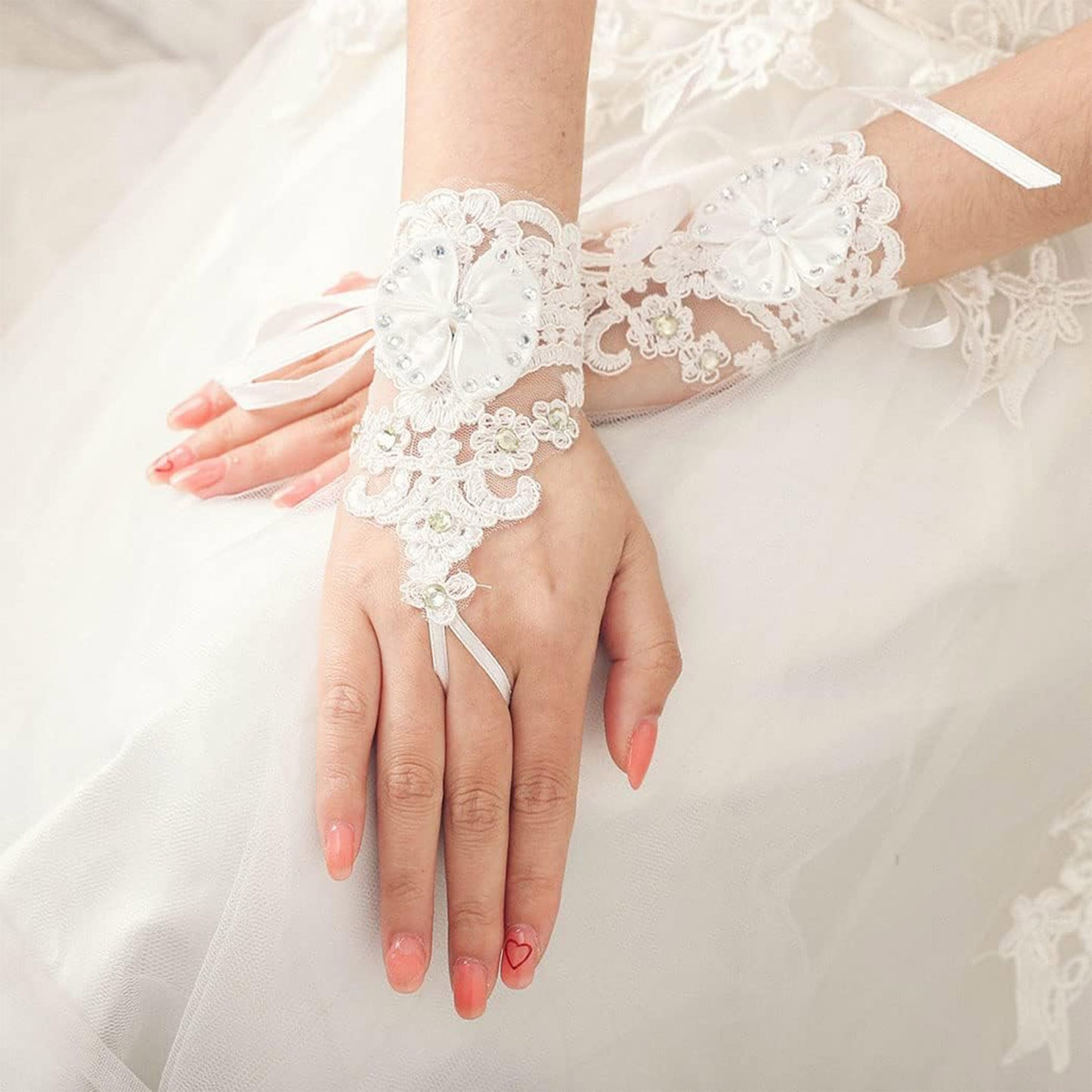 Rhinestone Bow Embroidery Lace Fingerless Wedding Gloves WG137 (4pc)